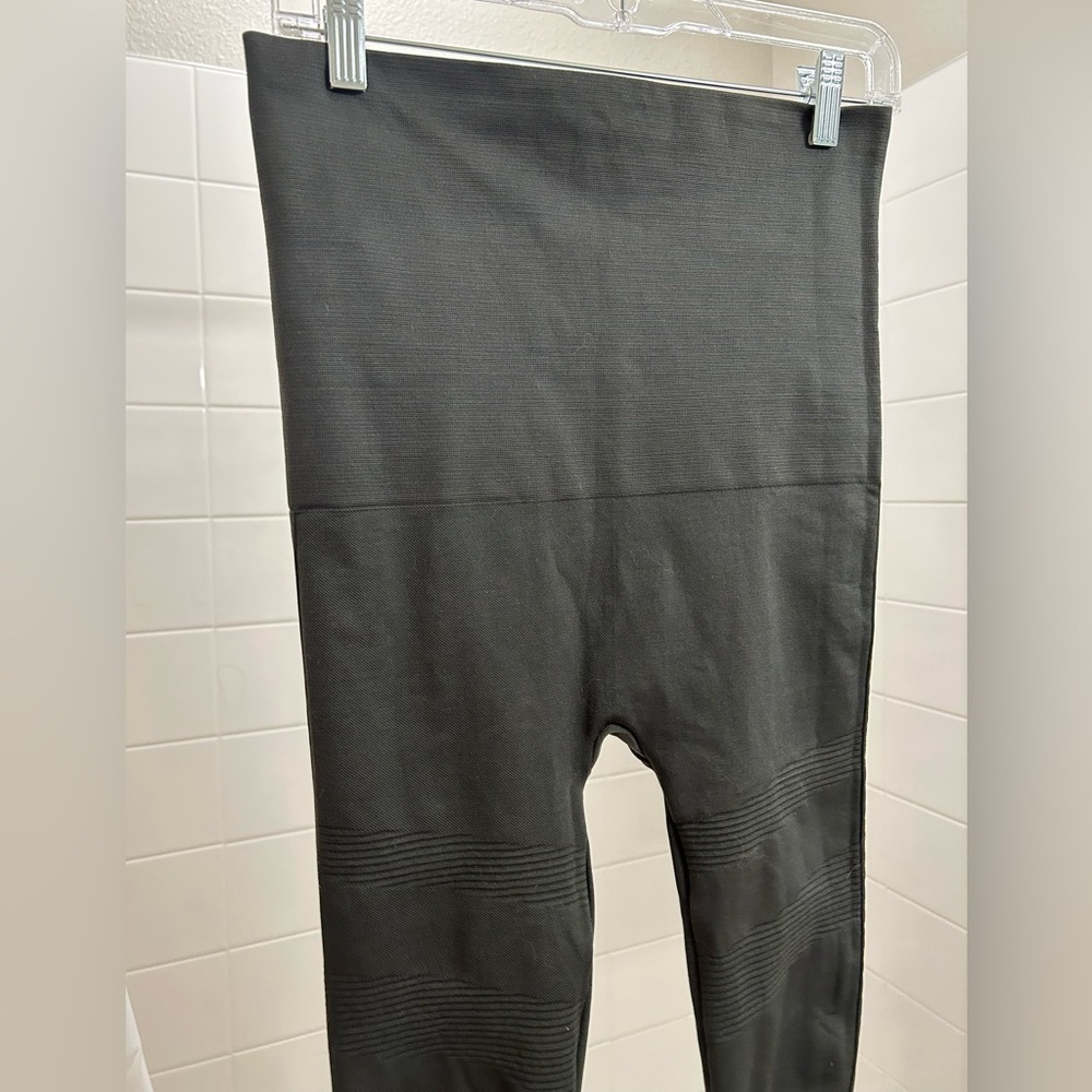 Belly Bandit Moto NWOT
